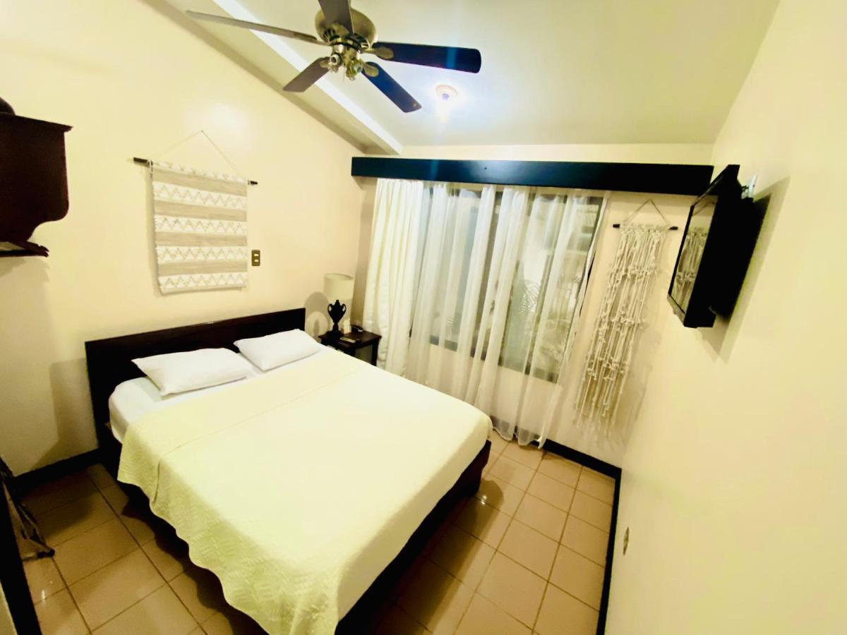 Hotel Mango Airport Rio Segundo Ngoại thất bức ảnh