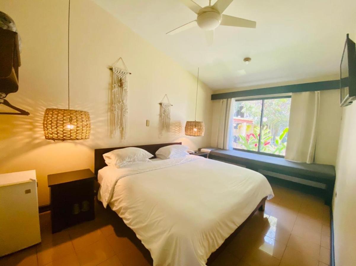 Hotel Mango Airport Rio Segundo Ngoại thất bức ảnh
