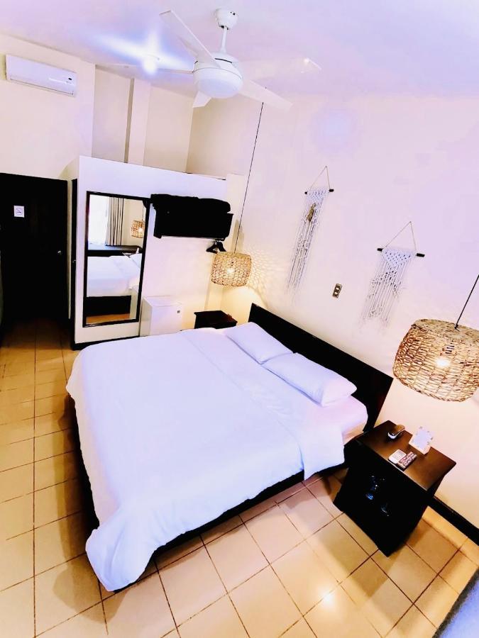 Hotel Mango Airport Rio Segundo Ngoại thất bức ảnh