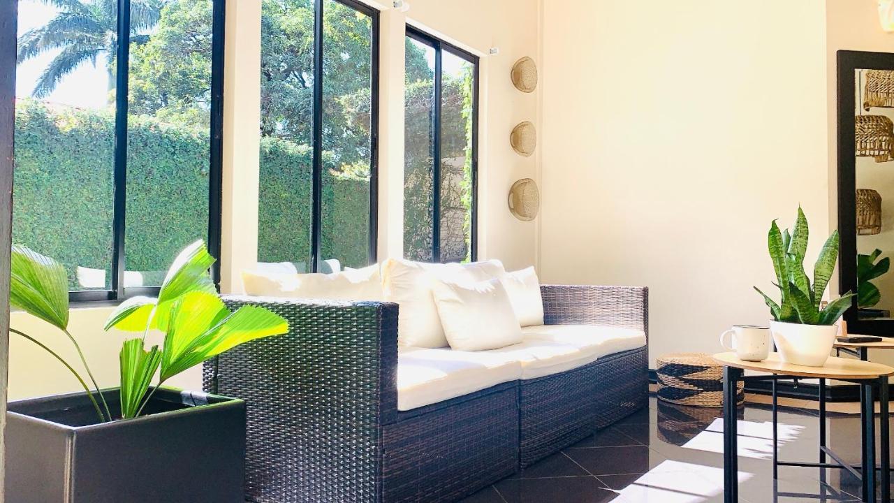 Hotel Mango Airport Rio Segundo Ngoại thất bức ảnh