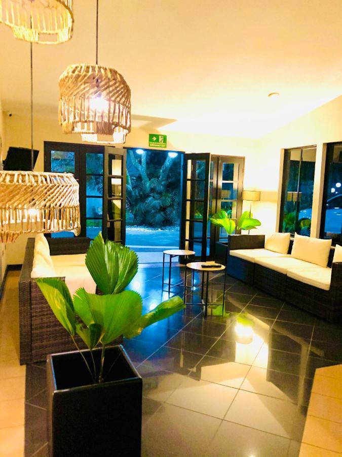 Hotel Mango Airport Rio Segundo Ngoại thất bức ảnh