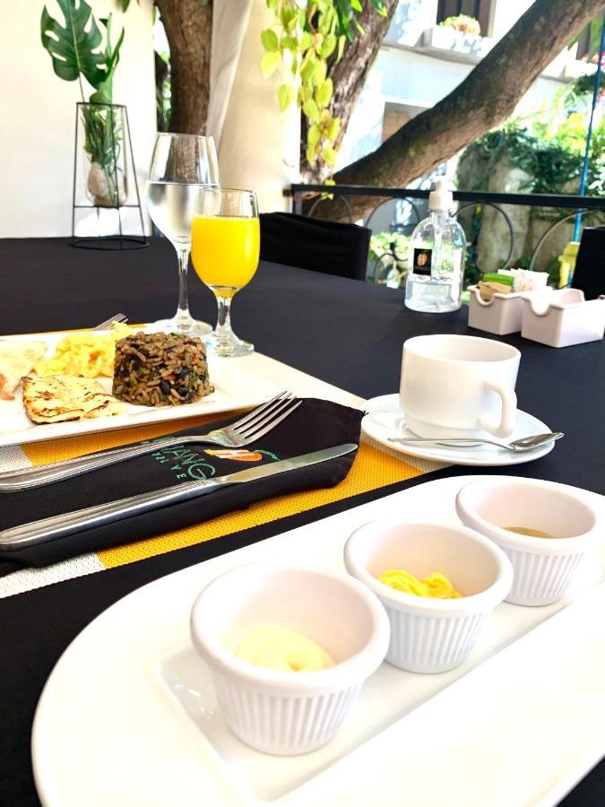 Hotel Mango Airport Rio Segundo Ngoại thất bức ảnh